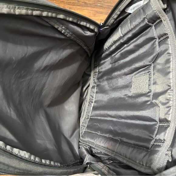 OGIO Turbine Laptop Backpack Gray & Pink Pockets Roomy Padding Sturdy - Picture 6 of 6